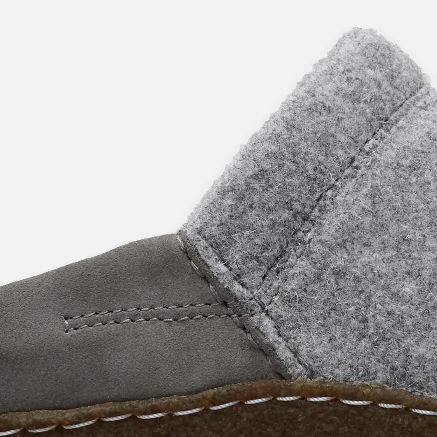 Sorel Women's Nakiska Scuff Slipper
