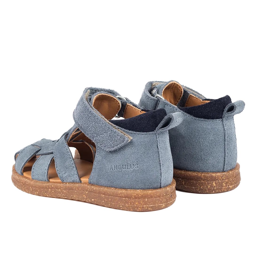 Starter sandal with velcro closure