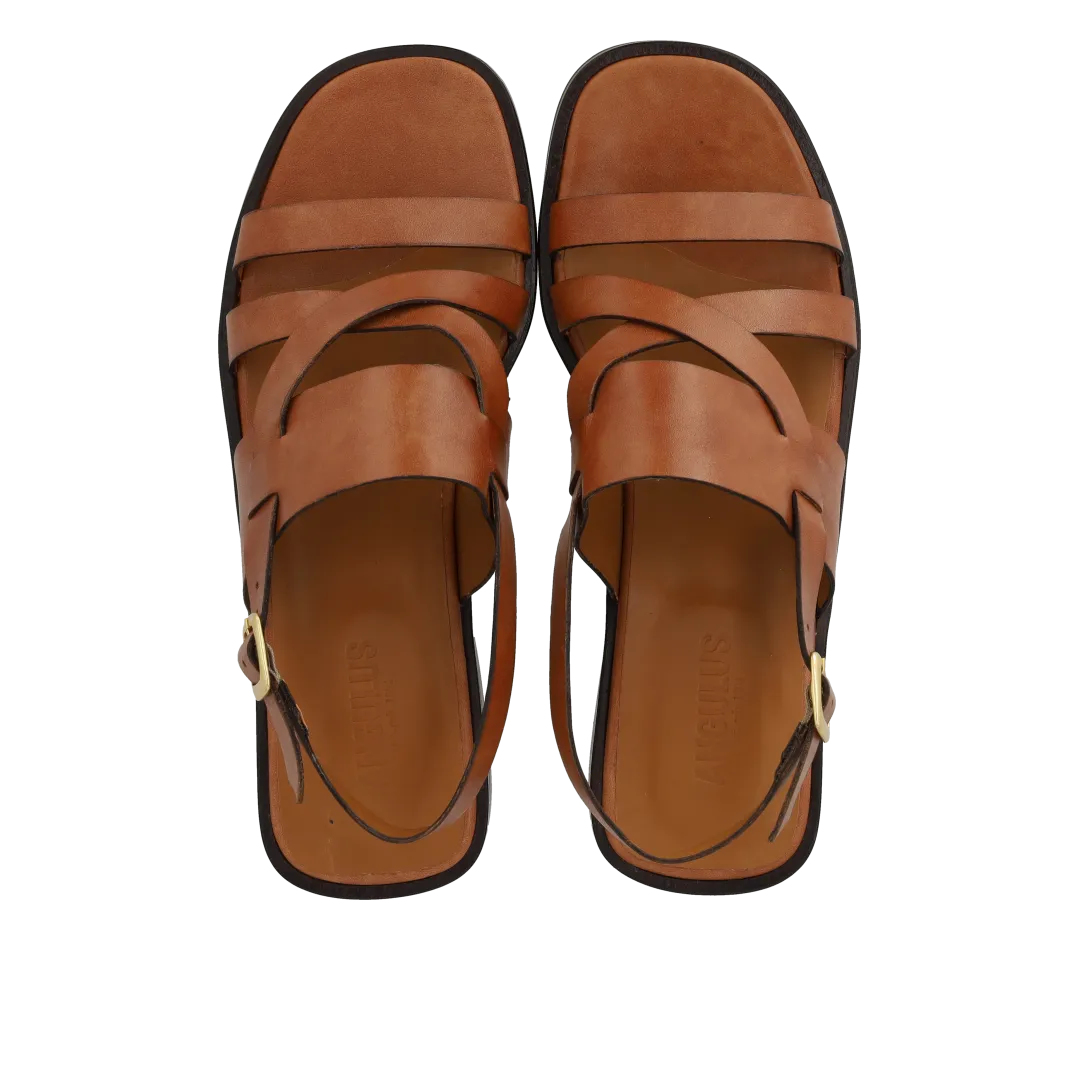 Strap sandal