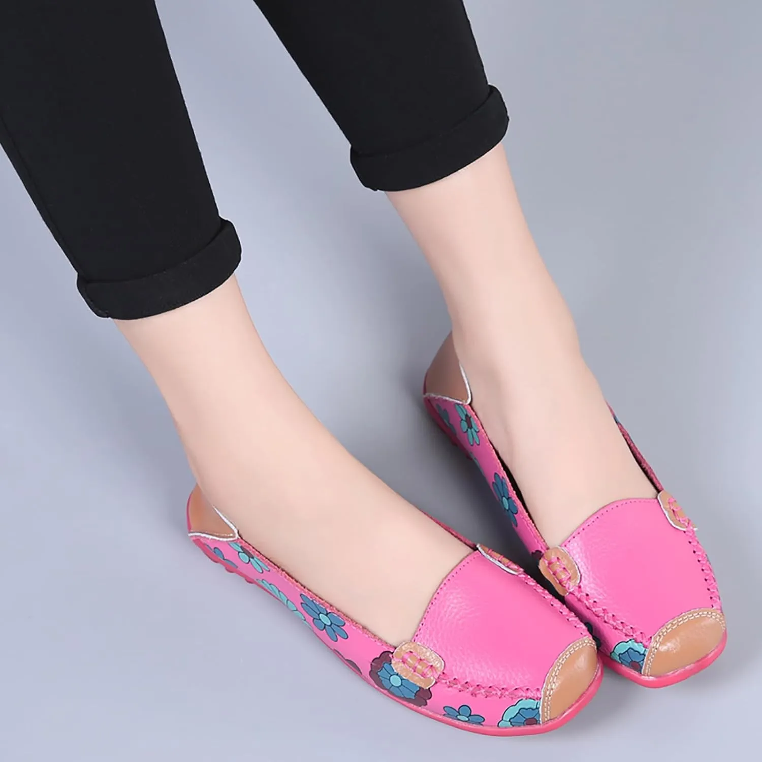 Sunporx Women's Comfortable Loafers Driving Moccasins Shoe Casual Flats Slip on Walking Breathable Non-Slip Office Work Shoe