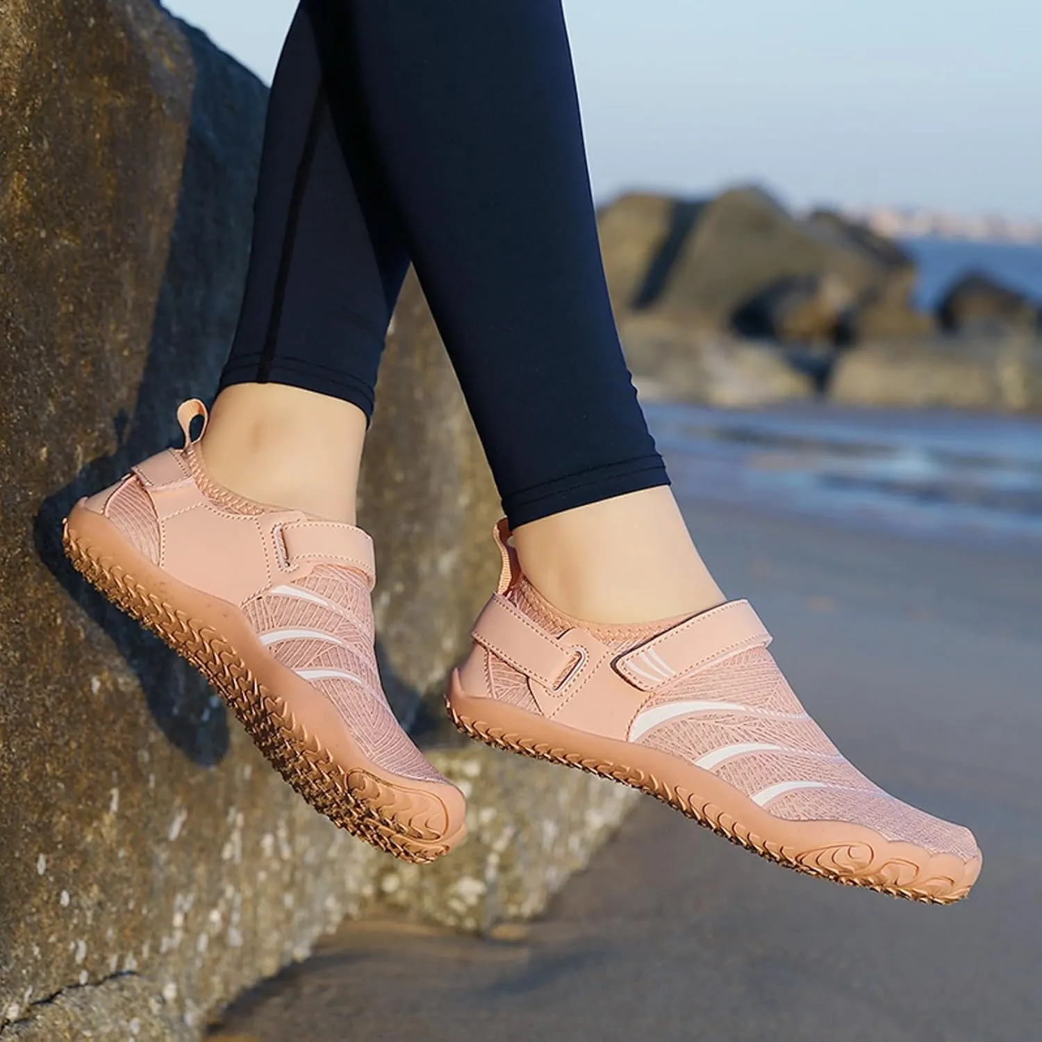 Suxi Shoes Women's Breathable Swimming and Diving Shoes Wading Five Finger Jumping Rope Shoes Sneaker Guards Womens