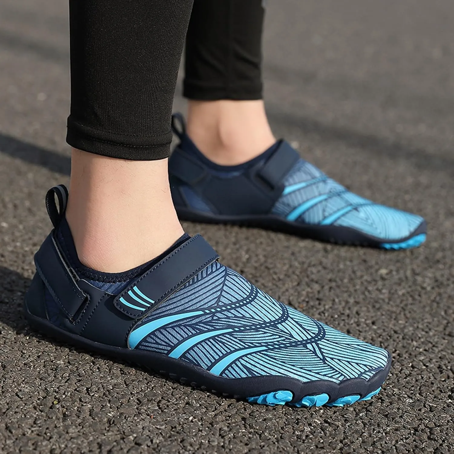 Suxi Shoes Women's Breathable Swimming and Diving Shoes Wading Five Finger Jumping Rope Shoes Sneaker Guards Womens