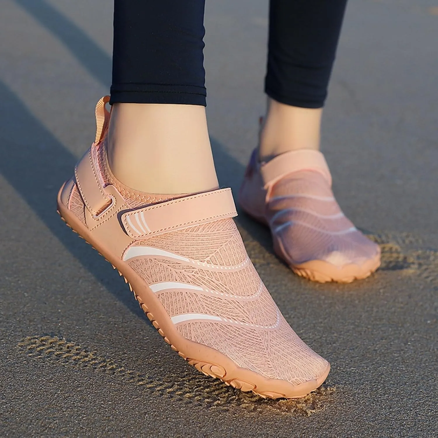 Suxi Shoes Women's Breathable Swimming and Diving Shoes Wading Five Finger Jumping Rope Shoes Sneaker Guards Womens