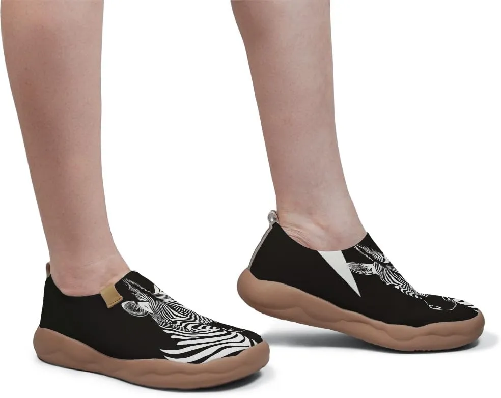 Women's Art Painted Tourist Shoes Slip-On Casual Knitting Lightweight Comfortable Fashion Casual Shoes Sneakers