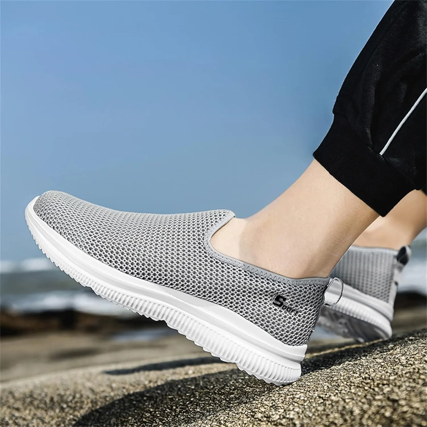 Women's Fashion Sneaker Non Slip Breathable Lightweight Comfortable Lace Up Sneakers for Women Walking Shoes Womens Loafer Sneakers Mens Waterproof Sneakers