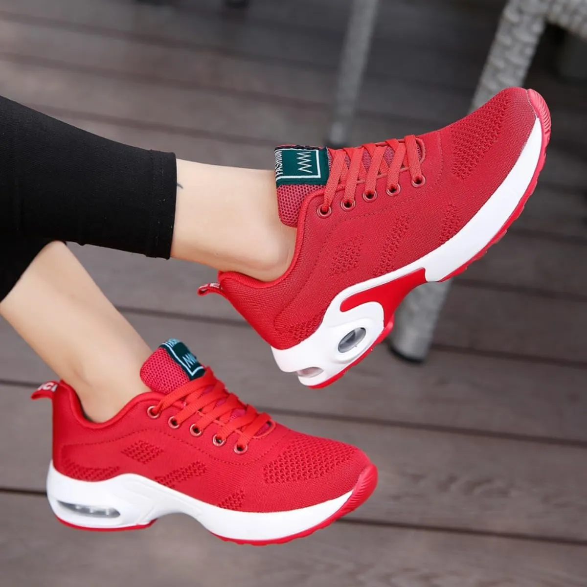 Women's Flying Knit Running Shoes - Lightweight Lace-up Sneakers for Daily Walking and Work, Garden Shoes