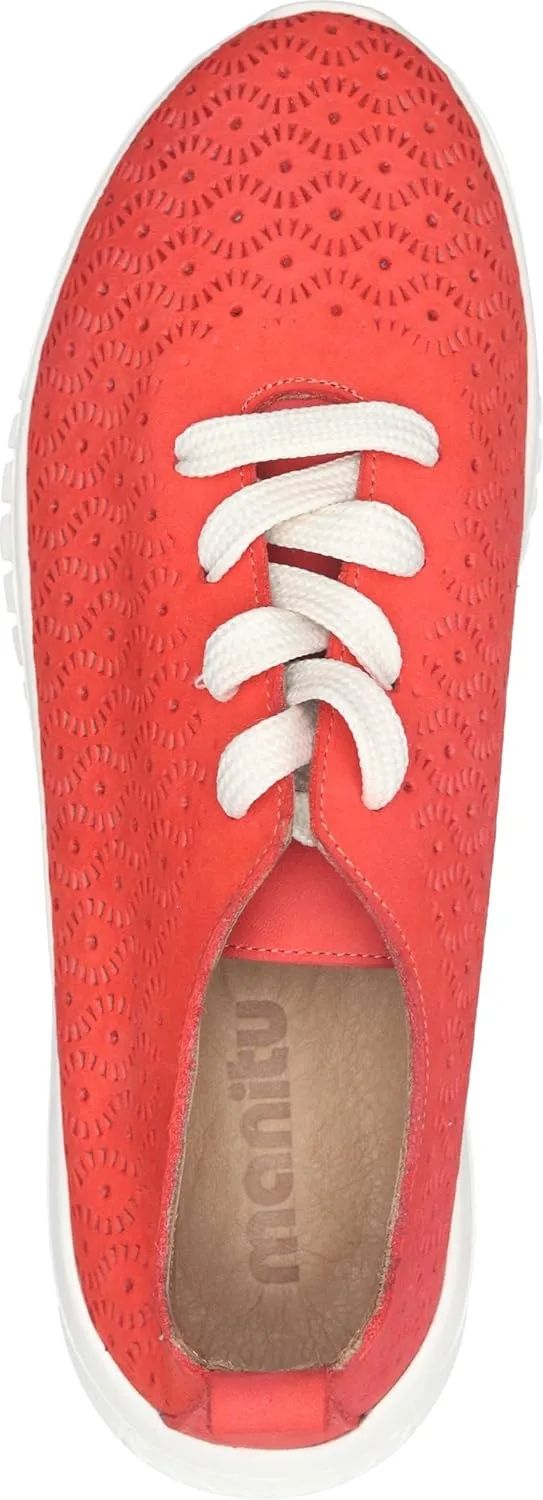Women's Lace-Up Shoes