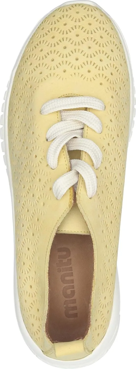 Women's Lace-Up Shoes