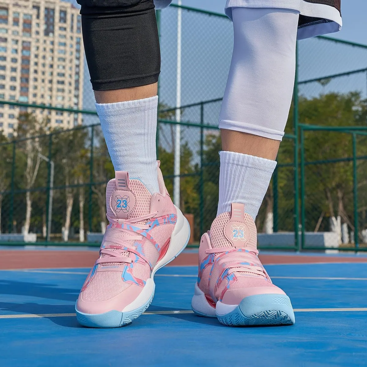 Womens Mens Basketball Shoes Comfortable Fashion Athletic Sneakers Breathable Non Slip Lace up Shoe
