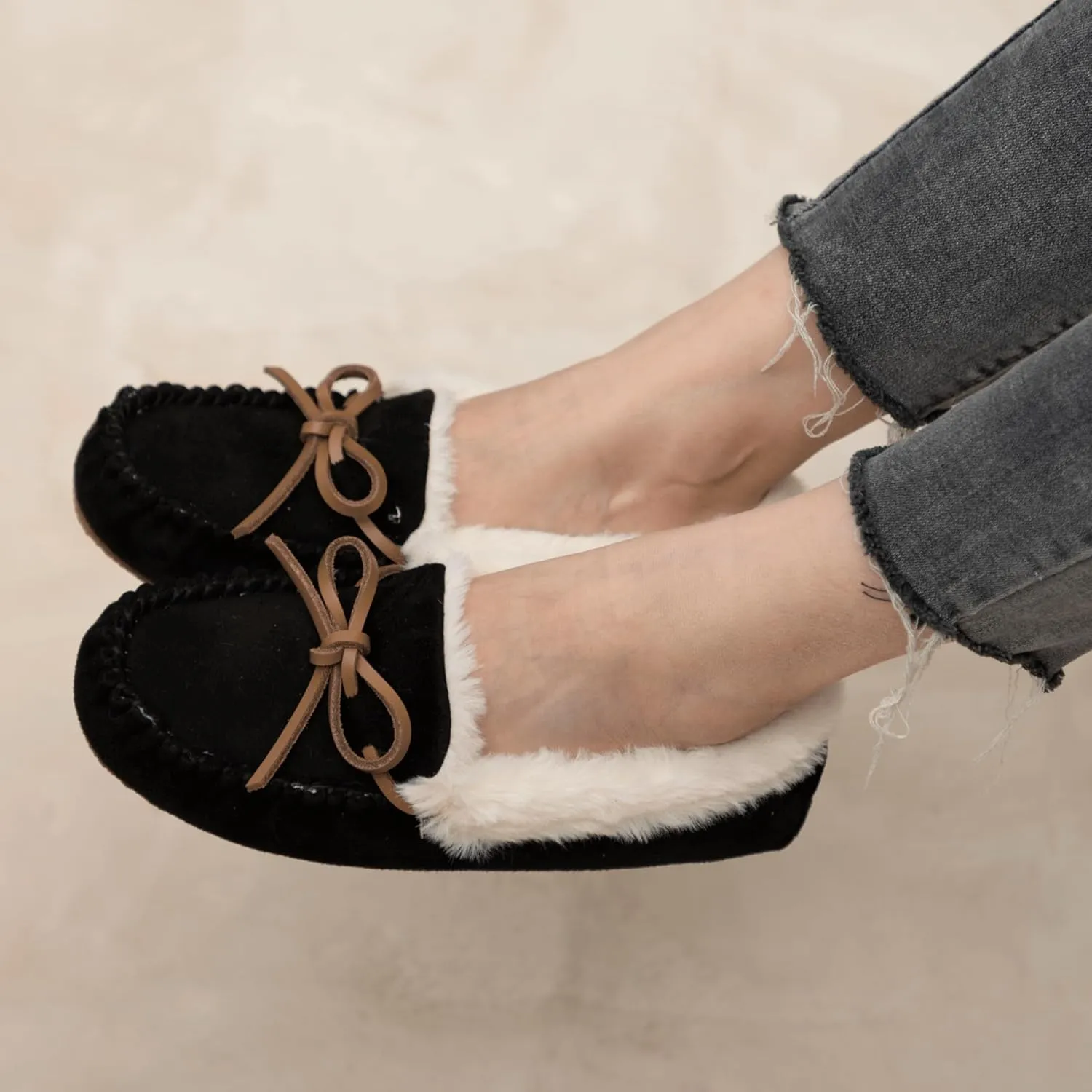 Women's Moccasin Slippers - Slip On House Slipper Warm Faux Fur lined Indoor Outdoor Shoe