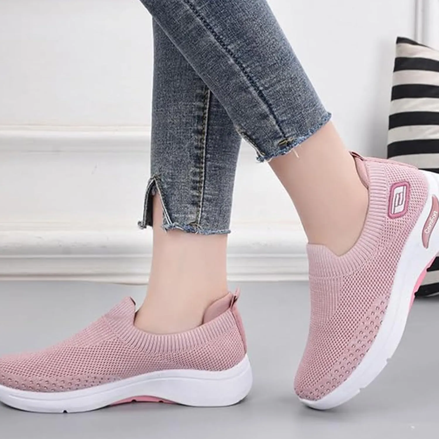 Womens Slip On Running Shoes Gym Workout Shoes Fashion Sneakers Athletic Tennis Sports Shoe Lightweight Breathable Fashion Casual Athletic Workout Walking Sneaker