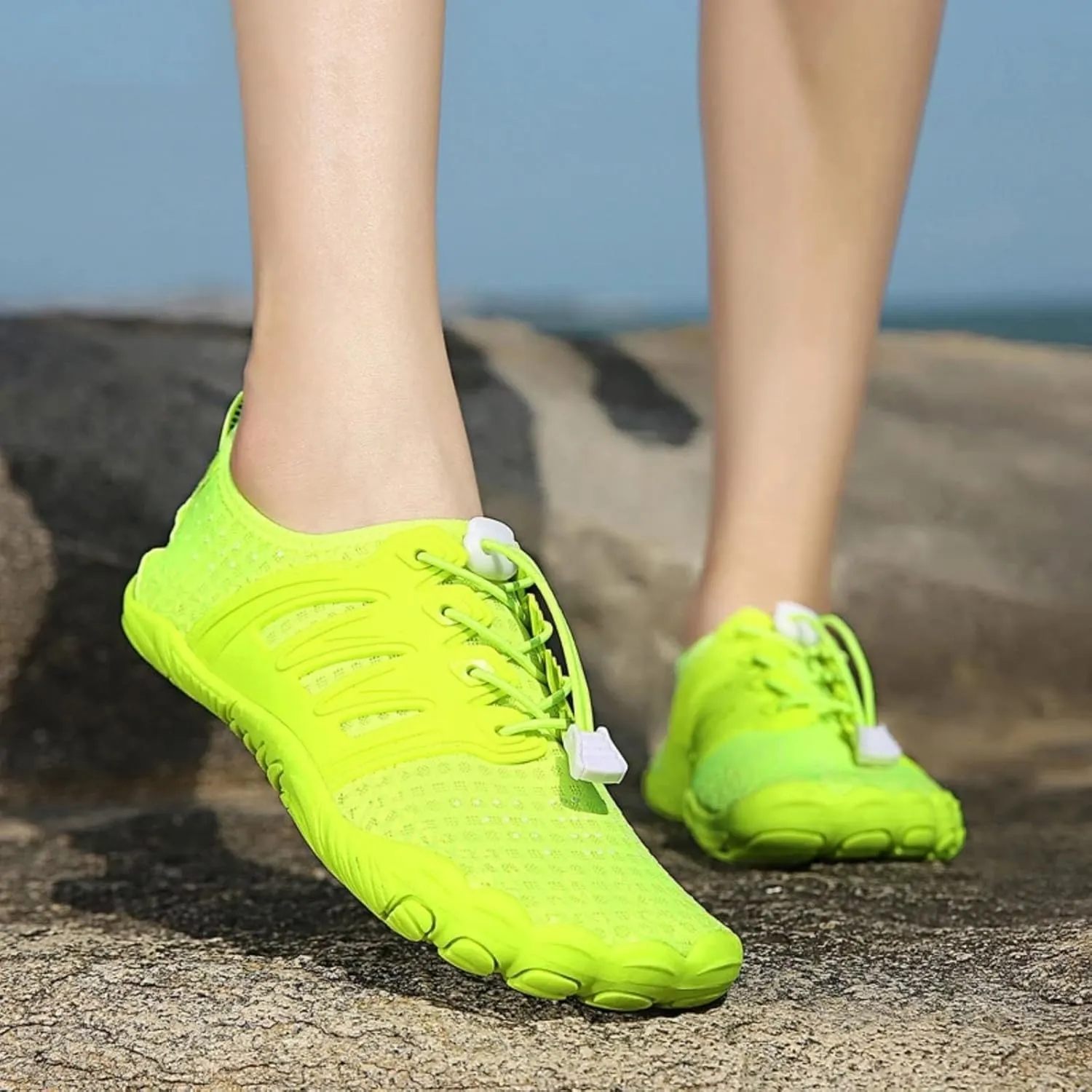 Womens Slip On Shoes Work Non Slip Sneakers Walking Shoes Women's Breathable Mesh Casual Sneaker