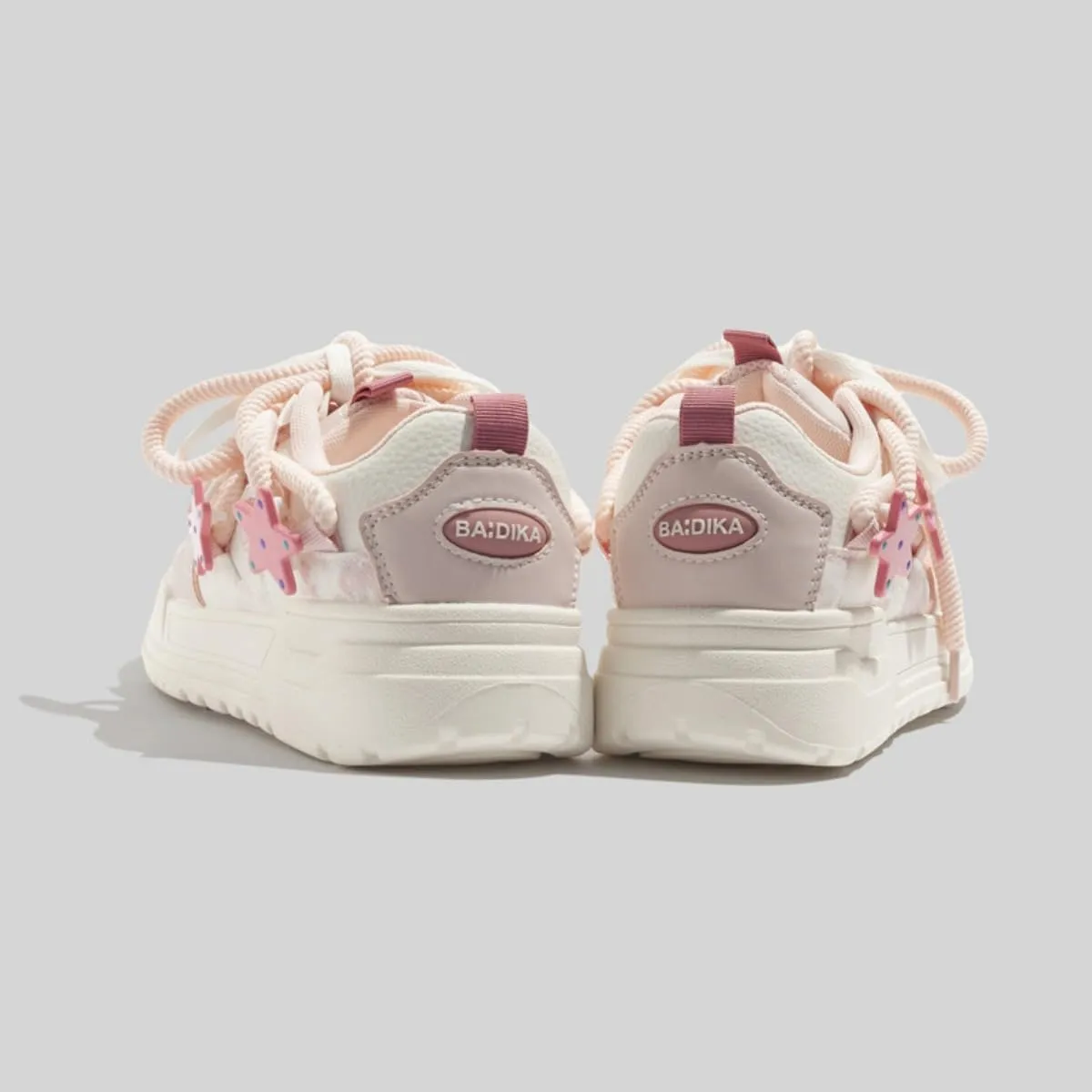 Y2K Walking Sneakers for Women Kawaii Pink Star Chunky Platform Shoes Aesthetic Laces Up Flowers Streetwear Fit Well