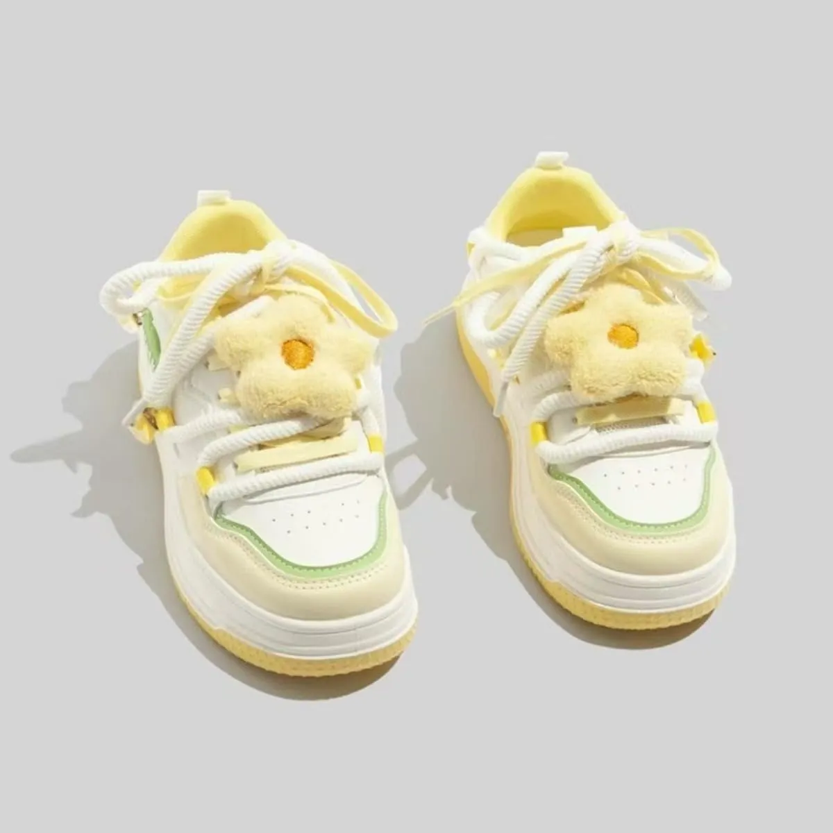 Y2K Walking Sneakers for Women Kawaii Pink Star Chunky Platform Shoes Aesthetic Laces Up Flowers Streetwear Fit Well